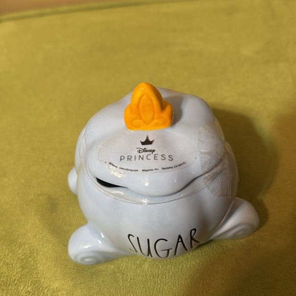 Rae Dunn Disney Cinderella Carriage Small Sugar Container - Picture 3 of 4